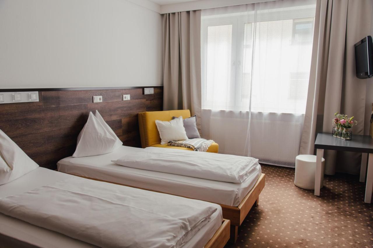 Hotel Drei Kreuz Salzburg Ngoại thất bức ảnh