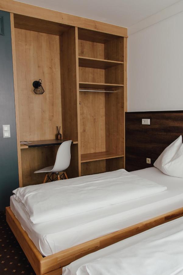 Hotel Drei Kreuz Salzburg Ngoại thất bức ảnh