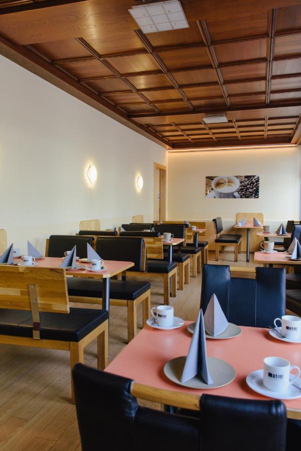 Hotel Drei Kreuz Salzburg Ngoại thất bức ảnh