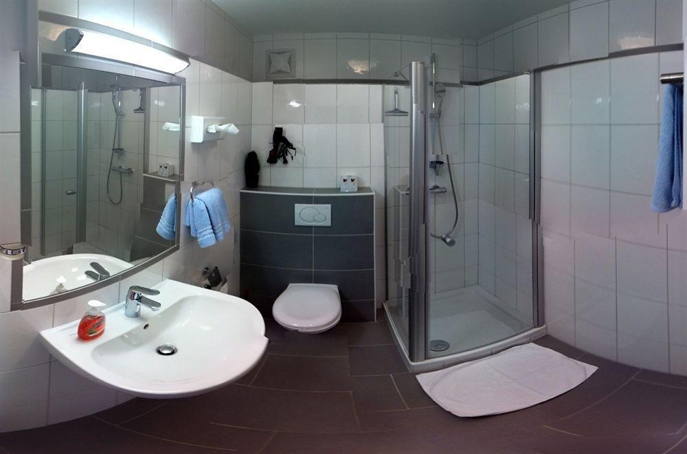 Hotel Drei Kreuz Salzburg Ngoại thất bức ảnh