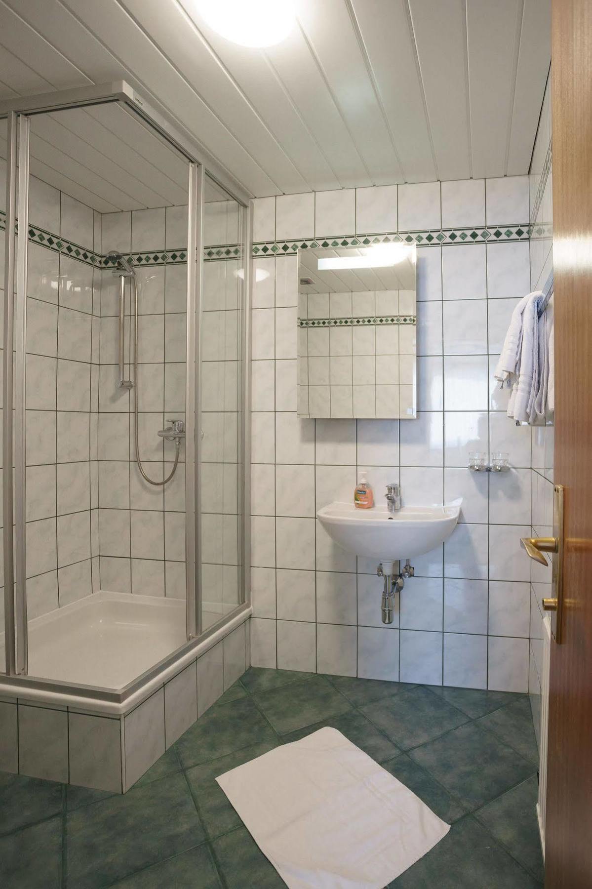 Hotel Drei Kreuz Salzburg Ngoại thất bức ảnh